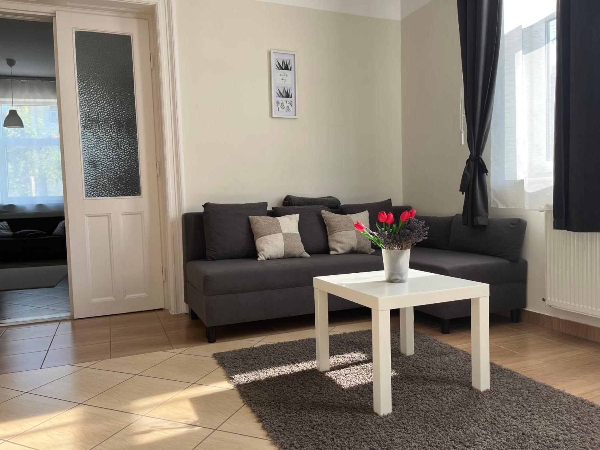 Idill Apartmanhaz B&B Тисафюред Экстерьер фото